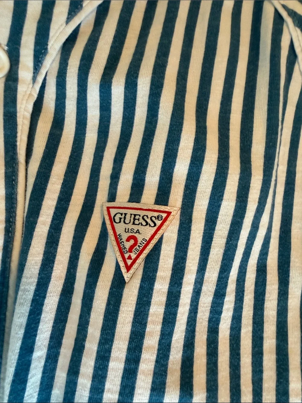 Guess White and Blue Striped Short-Sleeve baseball Shirt